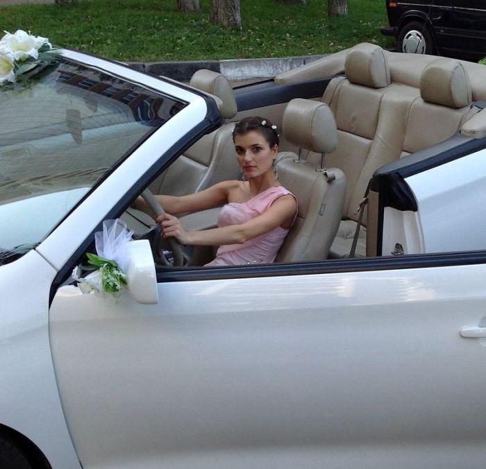 Наши девушки и автомобили (40 фото)