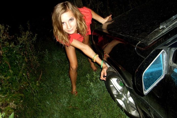 Наши девушки и автомобили (40 фото)