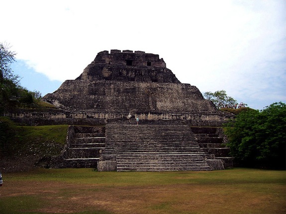 «Отправь дурака достопримечательности смотреть…» или тройка бесценных и уникальных вещей, которые были случайно уничтожены идиотами