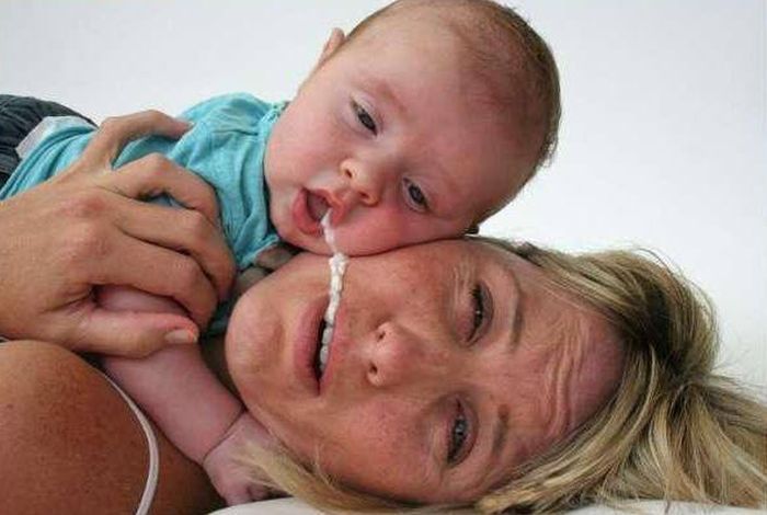 Фотография с ребенком (2 фото)