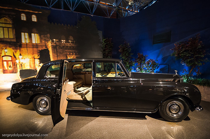 Потрясающий королевский автопарк в Иордании