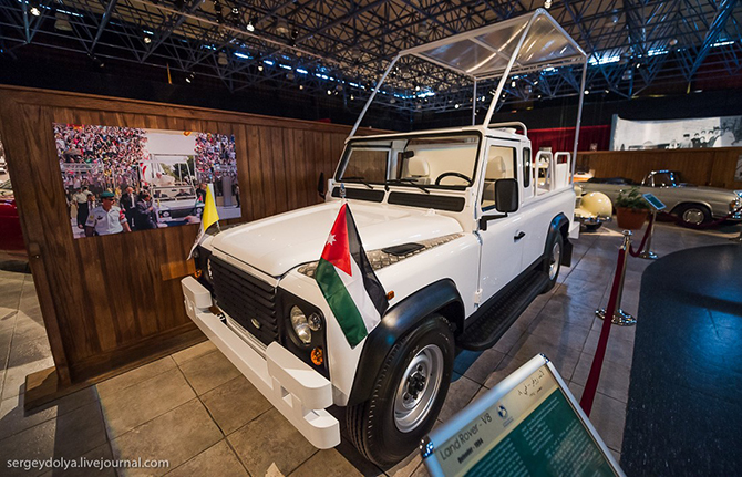 Потрясающий королевский автопарк в Иордании