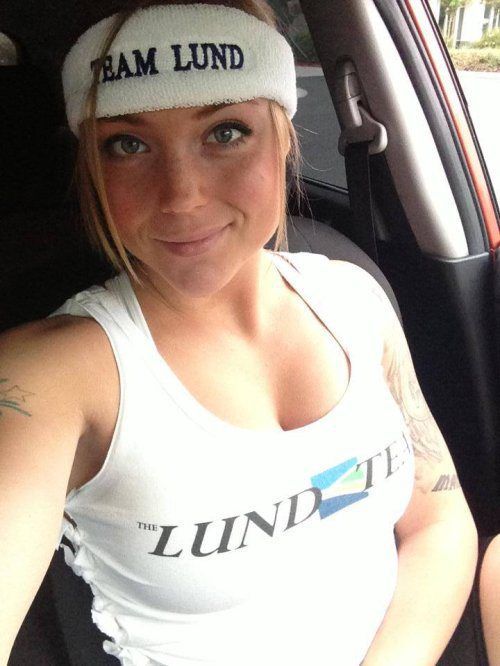 Улыбчивые милашки (37 фото)