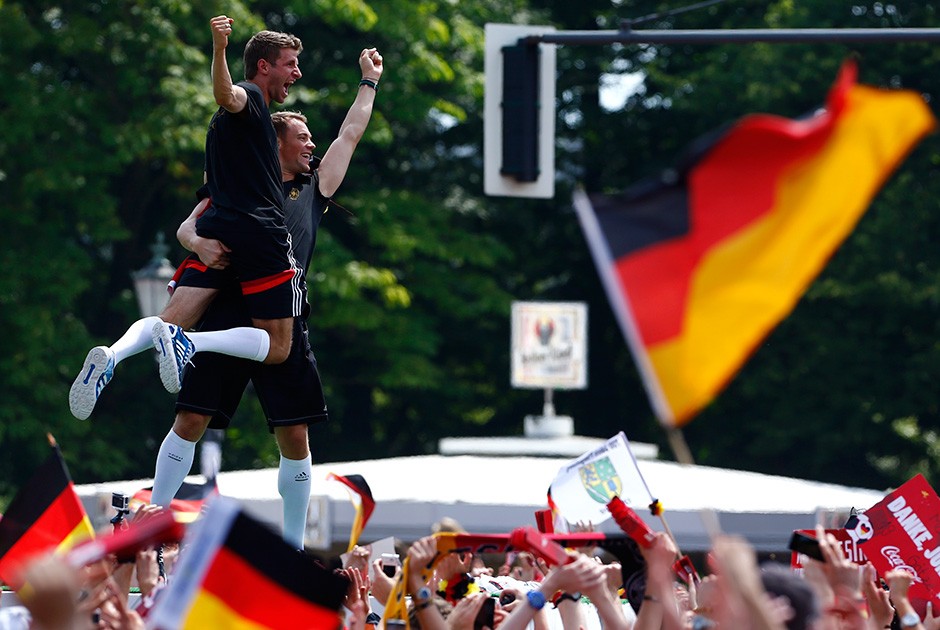 Как в Берлине встречали победителей ЧМ-2014 Как в Берлине встречали победителей ЧМ-2014