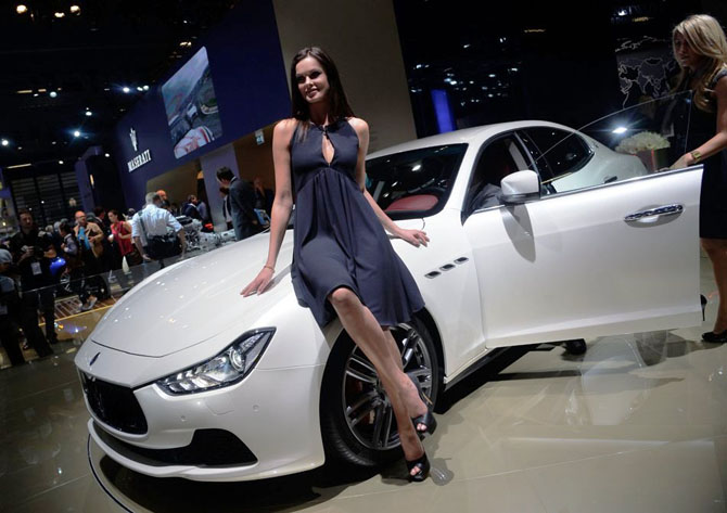 Девушки Франкфуртского автосалона 2013