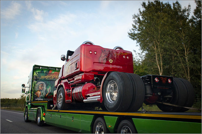 Фестиваль впечатляющих грузовиков Фестиваль впечатляющих грузовиков