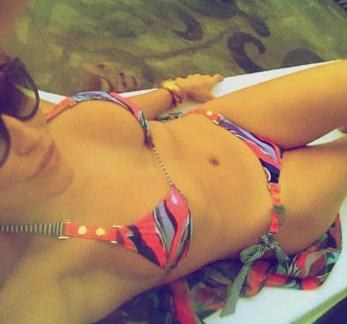 Девушки в бикини