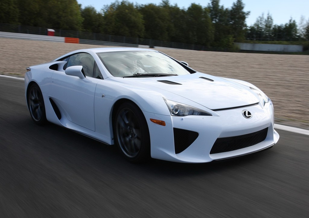 Самые успешно продаваемые в мире «экзотические» автомобили