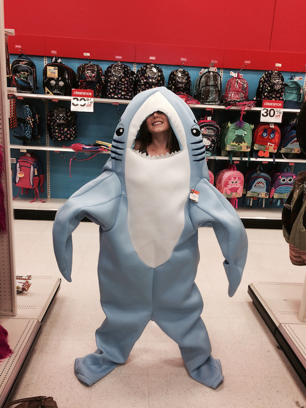 Девчонки дурачатся