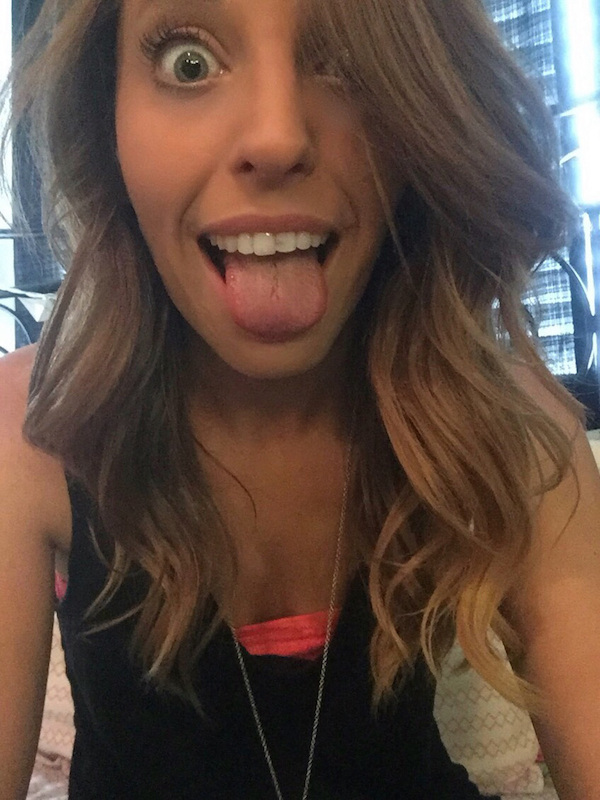 Девчонки дурачатся