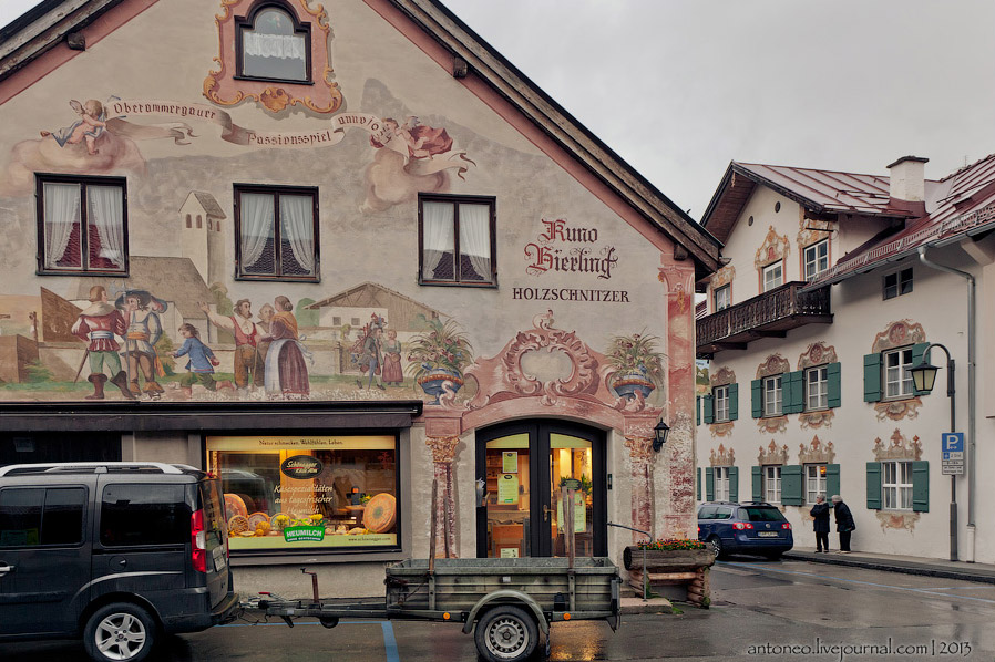 Сказочная деревушка в баварских Альпах Сказочная деревушка в баварских Альпах