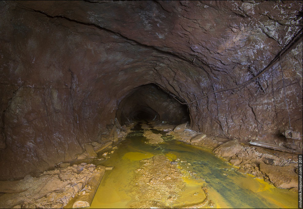 На километровой глубине