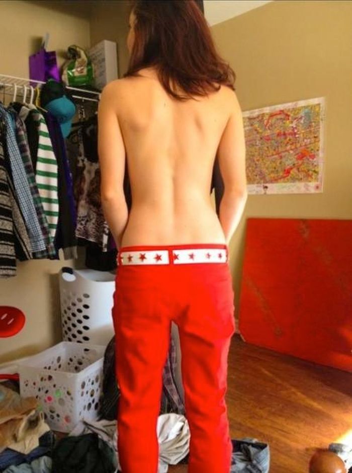 Девушки сзади