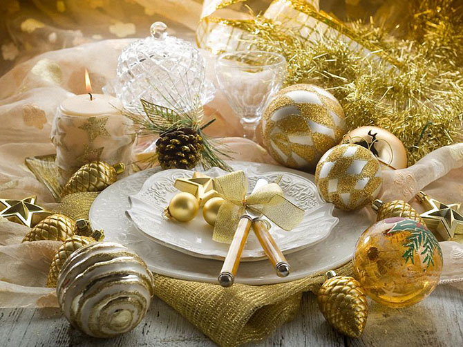 10 идей праздничного украшения стола