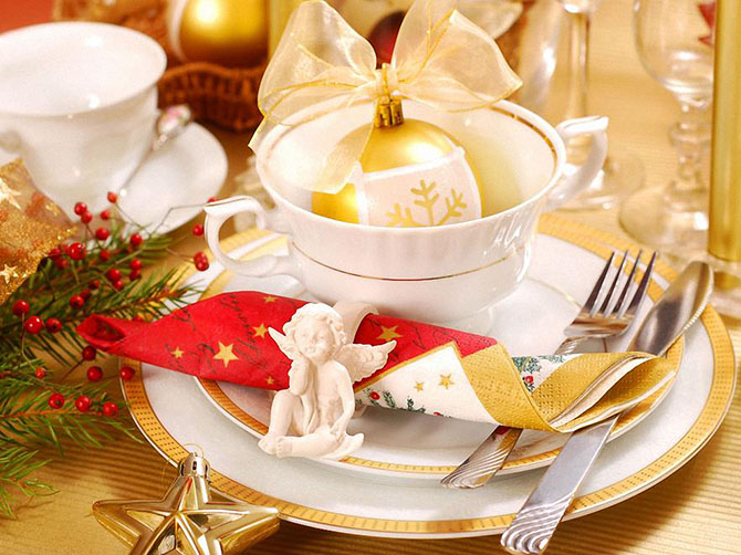 10 идей праздничного украшения стола