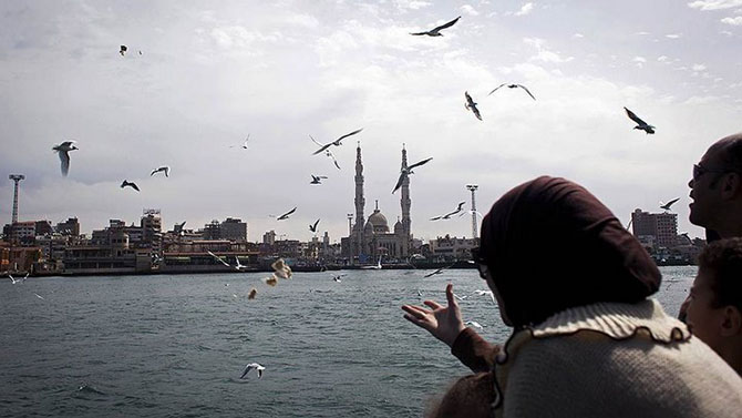 История Cуэцкого канала