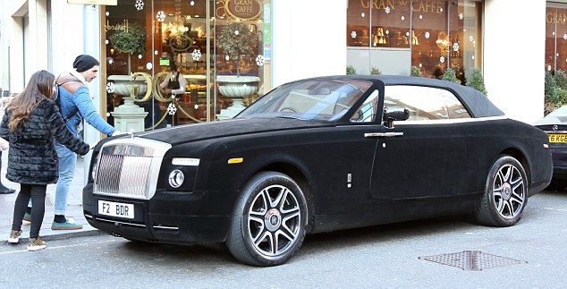 Rolls Royce обшитый бархатом