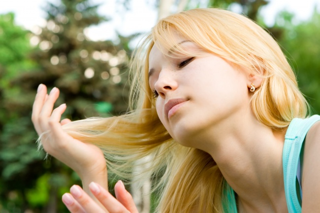 10 вредных привычек, которые расскажут кое-что о характере своего обладателя