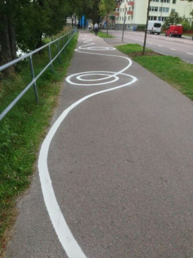 25 строительных работ, которые больше похожи на творение безумного художника