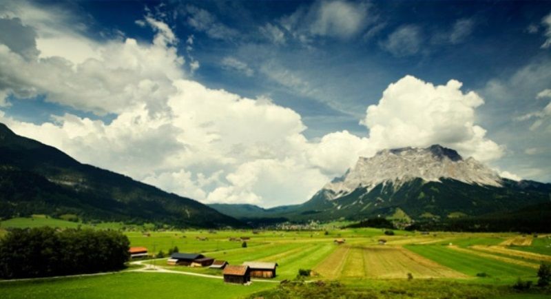 Необычные места в России (10 фото)