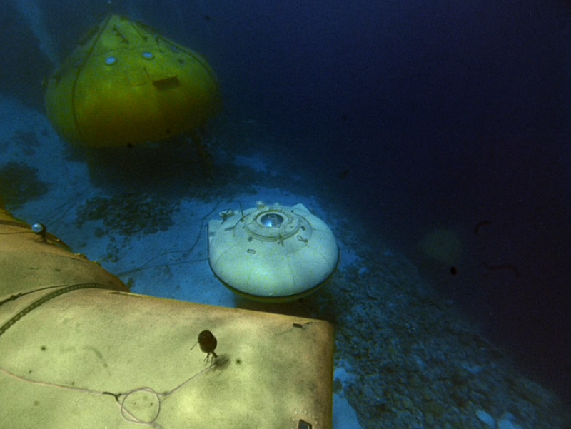 Как Жак-Ив Кусто с командой три месяца жил и работал на дне океана Как Жак-Ив Кусто с командой три месяца жил и работал на дне океана