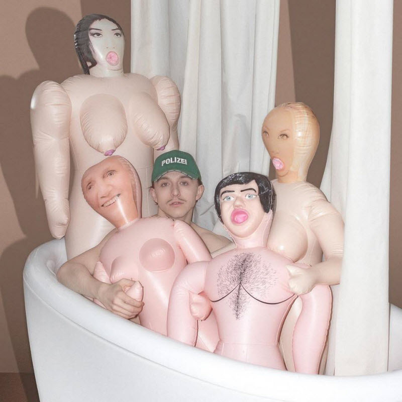 Экскурс в одноклассники: повторять не стоит