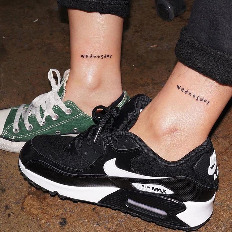 15 крошечных парных татуировок, сделанных влюблёнными парами