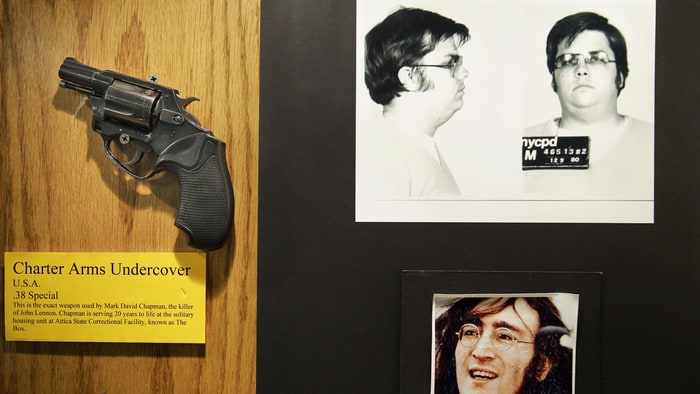 Настало время оглядываться по сторонам. Четверка знаменитых преступников, которые могут выйти на свободу в 2018 году Настало время оглядываться по сторонам. Четверка знаменитых преступников, которые могут выйти на свободу в 2018 году