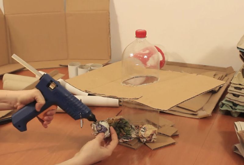 Сказочный домик феи из подручного барахла за три бакса