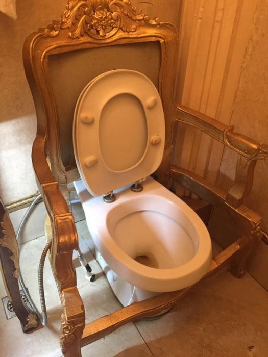 Сортир для королей на Филиппинах