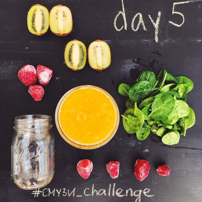 7 быстрых и полезных напитков на завтрак