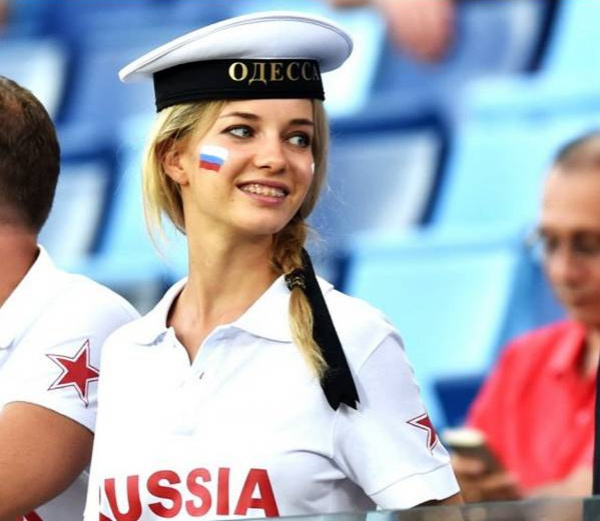 Горячие бразильские болельщицы