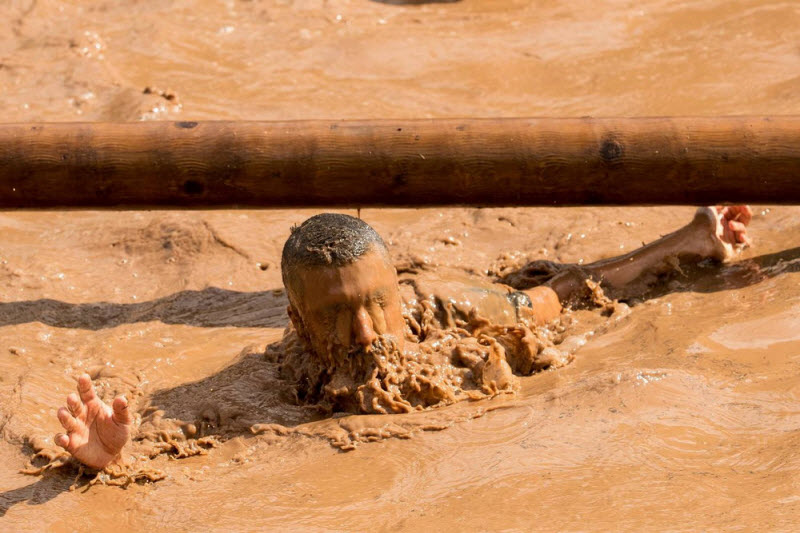 Гонка по грязи в Тель-Авиве