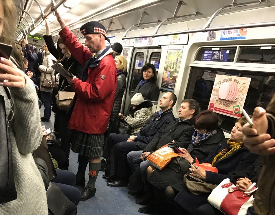 Девушки ищут спонсоров