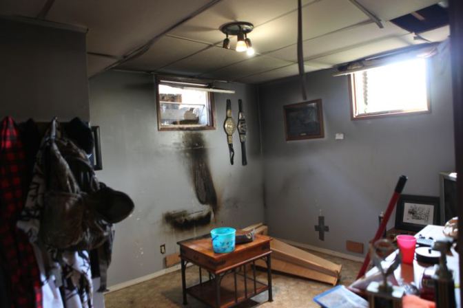 Используйте только качественные зарядные устройства для телефона!