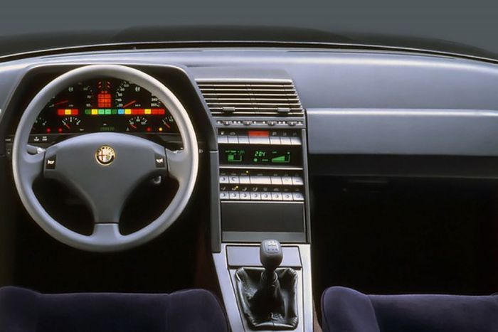 Роскошные интерьеры автомобилей 80-х