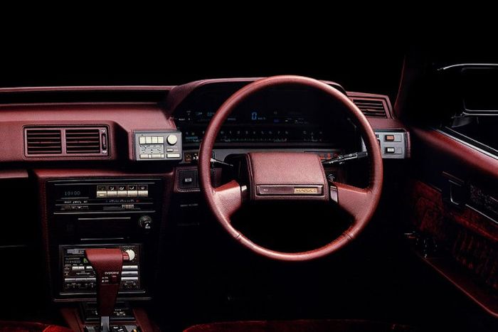Роскошные интерьеры автомобилей 80-х