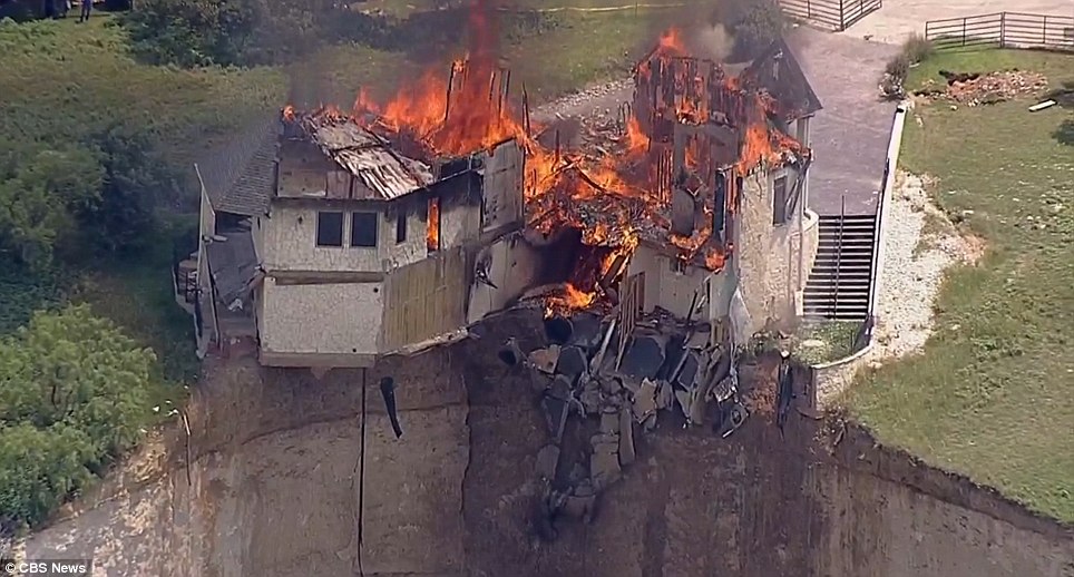 Как пара из Техаса эффектно выехала из дома