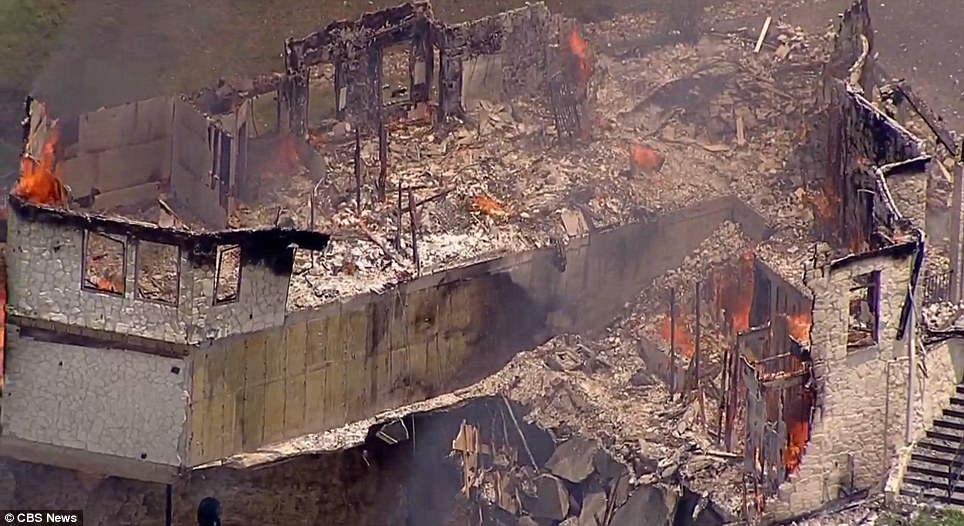 Как пара из Техаса эффектно выехала из дома