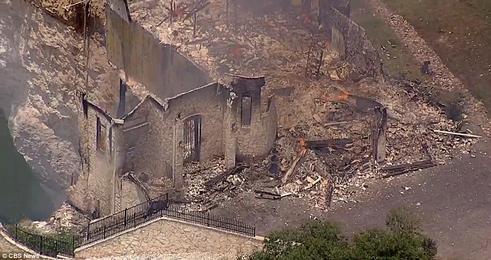 Как пара из Техаса эффектно выехала из дома