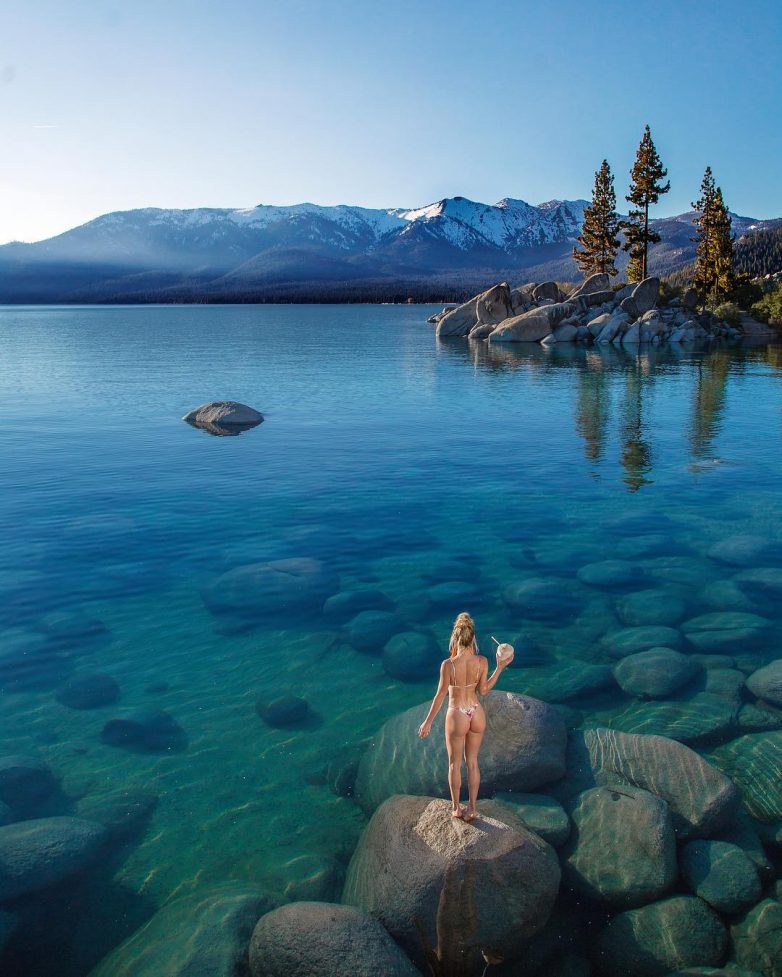 Профессиональный игрок в покер разделась в Instagram