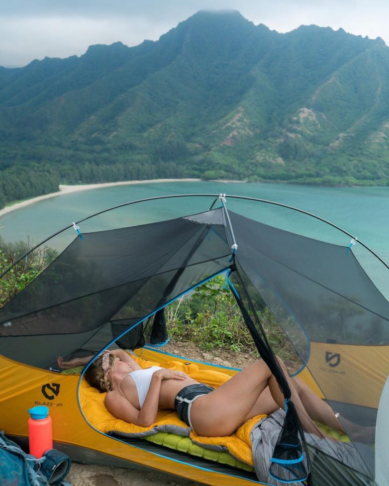 Профессиональный игрок в покер разделась в Instagram