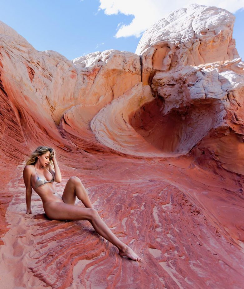 Профессиональный игрок в покер разделась в Instagram