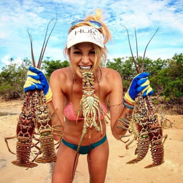 Девушки дурачатся