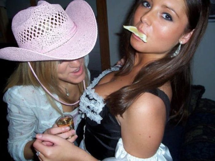 Пьяные девчонки (73 фото)