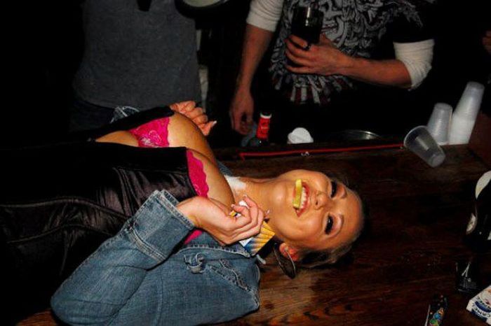 Пьяные девчонки (73 фото)