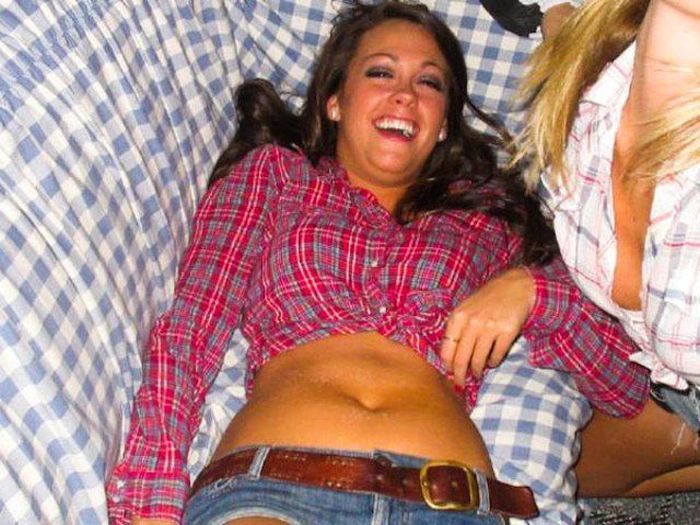 Пьяные девчонки (73 фото)