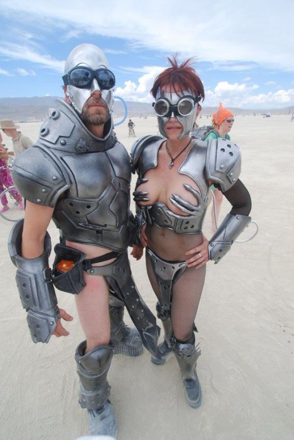 Девушки с фестиваля Burning Man (25 фото)