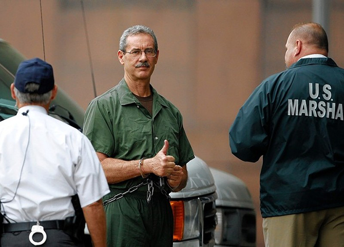 15 бывших миллиардеров, потерявших свое состояние 15 бывших миллиардеров, потерявших свое состояние