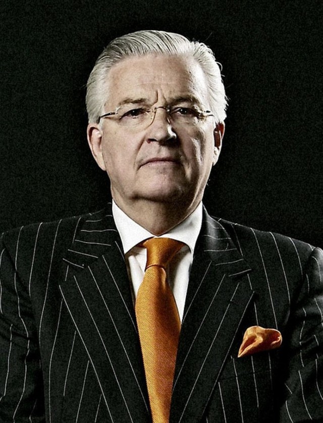 15 бывших миллиардеров, потерявших свое состояние 15 бывших миллиардеров, потерявших свое состояние